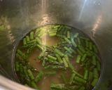 Une image de l'étape 2 de Risotto aux asperges.