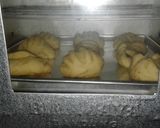 Foto langkah ke 3 dari resep Roti isi coklat.