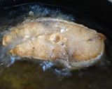 รูปขั้นตอนการทำที่ 1 ของ มะเขือยาวผัดหมูสับปลาเค็ม