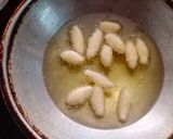 A picture of step 4 of Dry Gulab jamun.