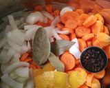 Vadas dám szarvasból, pácolva recept fázis 1 fotója