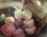A picture of step 1 of Rose Banana Milk Shake.