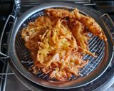 Foto langkah ke 4 dari resep Bakwan Wortel Kulit Semangka.