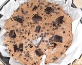 صورة لخطوة 8 من وصفة كيكة الكوكيز تحفة ولذيذة😋😋