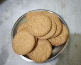 A picture of step 1 of Biscuit Laddoo.
