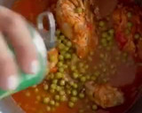 Foto del paso 4 de la receta: Pechuga de pollo y muslos a la portuguesa