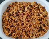 A picture of step 5 of Cereals Snacks 😋.