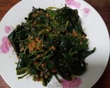 Foto langkah ke 3 dari resep Nasi Urap Lembayung.