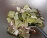 Foto langkah ke 7 dari resep Pakcoy Bola Ikan.