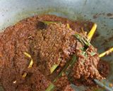 Foto langkah ke 6 dari resep Rendang Daging with Baby Potatoes (Kentang Kecil).