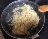 Foto del paso 4 de la receta: Espaguetis con salsa carbonara de atún