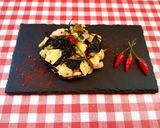 Foto del passaggio 4 della ricetta Orecchiette fatte in casa cavolo nero bio e pancetta