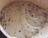 Foto del paso 3 de la receta: Budín de vainilla con chips de chocolate (sin manteca) 💕