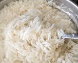 A picture of step 2 of Veg Fried Rice.
