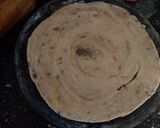 A picture of step 7 of Achari laccha paratha.