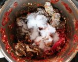 A picture of step 2 of Ripened red chillies chutney.