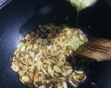 A picture of step 3 of Mix vegetables with soya.