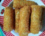 Foto langkah ke 8 dari resep Risol Isi Sayuran.