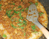 Foto langkah ke 4 dari resep Sambal Oncom Kemangi.