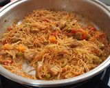 Foto del paso 4 de la receta: Fideos al cava con carne en salsa (aprovechamiento)