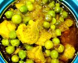 A picture of step 3 of Matar,soyabean veg.
