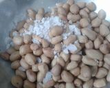 Hình bước làm 1 của món Lạc rang ngũ vị(hình xấu tí nhưng thơm ngon lém)