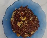 Foto langkah ke 4 dari resep Nasi Goreng Beras Merah Udang Rebon 🦐🦐🦐.