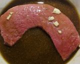 Foto del paso 2 de la receta: Ternera marinada a baja temperatura