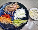 Hình bước làm 4 của món Bê thui bóp thấu