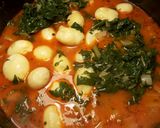 Foto del paso 17 de la receta Estofado de patatas baby con acelgas y pimientos