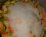 Foto del paso 2 de la receta: Caldito para frizar de "Paulina Cocina"