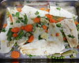 Foto del paso 2 de la receta: Merluza con menestra de verduras