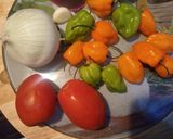 Foto del paso 1 de la receta: Salsa de chile Habanero 🌶