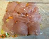 Sütőzacskóban sült csirkemell zöldségekkel (diétás) recept fázis 4 fotója