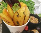 Une image de l'étape 6 de Potatoes aux herbes aromatiques.