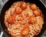 Foto del paso 12 de la receta: Espaguetis boloñesa con albóndigas