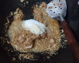 Foto langkah ke 2 dari resep Ayam goreng bumbu Bawang Kenangan.
