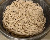 A picture of step 3 of Soba Inari (Japanese Soba Noodle in Aburaage Pocket).