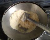 A picture of step 1 of Coconut sooji burfi.