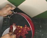 A picture of step 6 of Beetroot veggie burger.