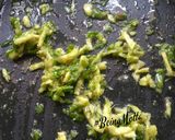 A picture of step 1 of Airfried Vegetables Sesame Disc.