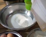 A picture of step 8 of 3 flavors Cake (CHOCOLATE, VANILLA, RED VELVET CAKES).
