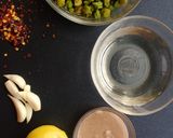 A picture of step 1 of Green garbanzo hummus.