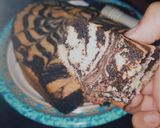 A picture of step 7 of Marble cake made with oil.