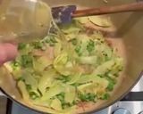 A picture of step 5 of Creamy courgette pasta.