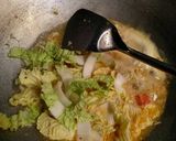Foto langkah ke 5 dari resep Seblak Mi Endess.