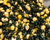 A picture of step 1 of Black gram vadai.