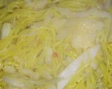 Foto langkah ke 4 dari resep Mi kuning simple.