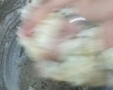 A picture of step 3 of Sago- potato meduvada..