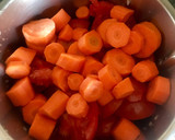 Foto del paso 3 de la receta: Salmorejo de tomate y zanahoria en Thermomix